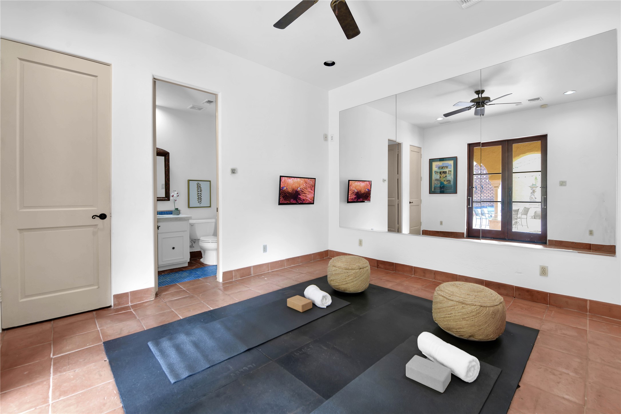 415 Strey Lane , Houston, TX, 77024 | 66523255 | Realty Texas LLC
