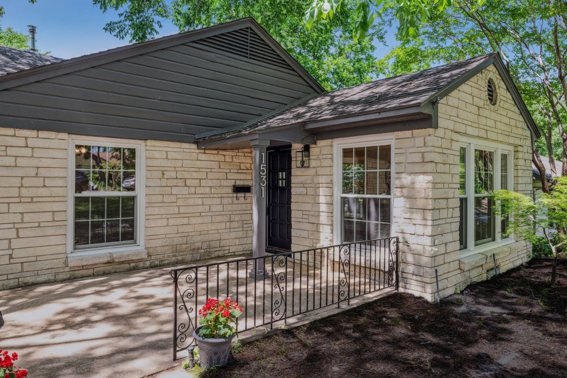 1531 Oak Knoll Street , Dallas, TX, 75208 | 20588629 | Realty Texas LLC