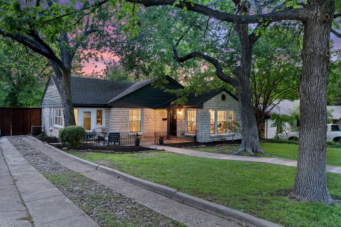 1531 Oak Knoll Street , Dallas, TX, 75208 | 20588629 | Realty Texas LLC