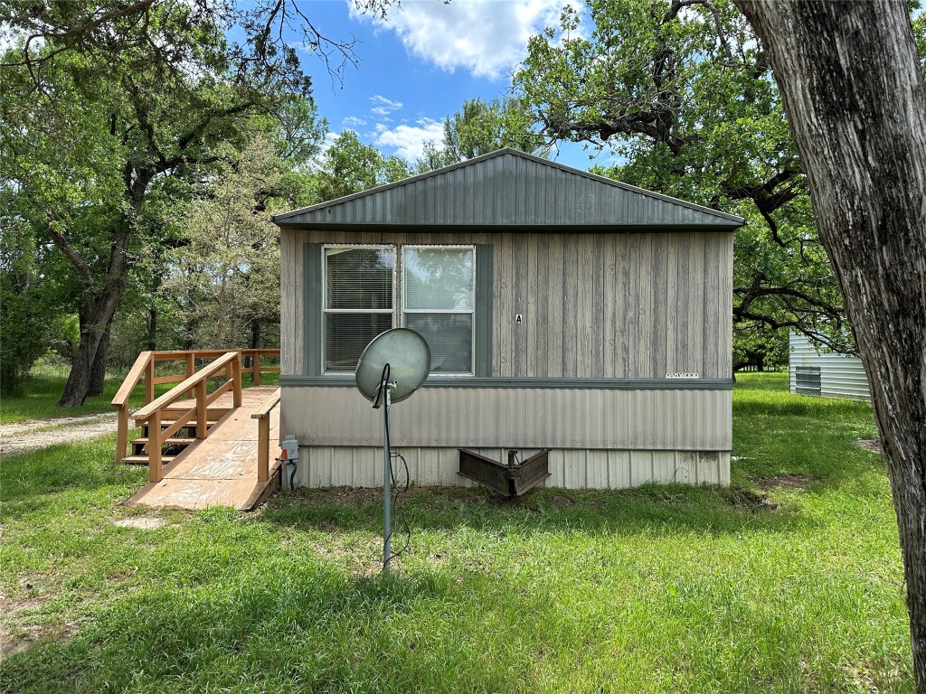 125 Boxwood Drive A , Bastrop, TX, 78602 | 5679856 | Realty Texas LLC