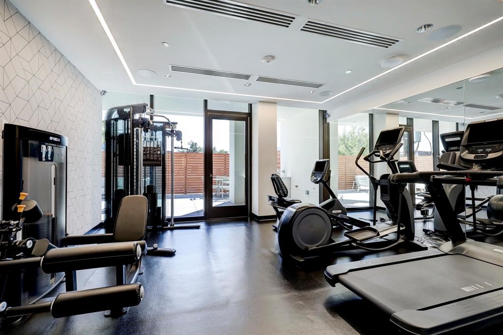 2323 W Main Street 304 , Houston, TX, 77098 | 60682268 | Realty Texas LLC