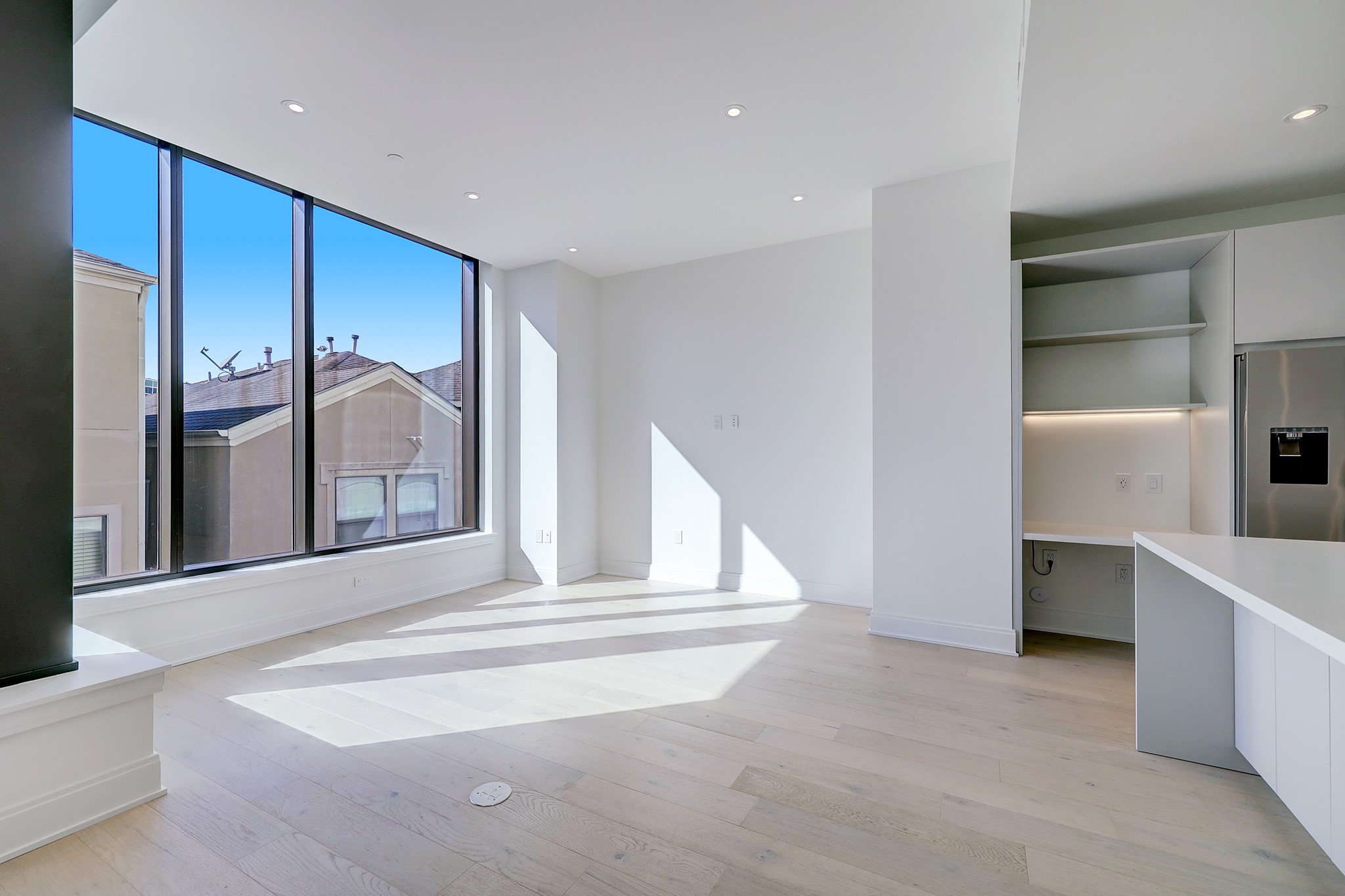 2323 W Main Street 304 , Houston, TX, 77098 | 60682268 | Realty Texas LLC