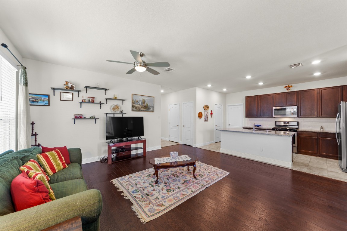 2609 Wesley Avenue , Aubrey, TX, 76227 | 20577765 | Realty Texas LLC