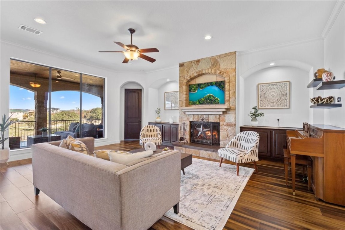 22000 Beacon Point Cove , Lago Vista, TX, 78645 | 1836629 | Realty Texas LLC