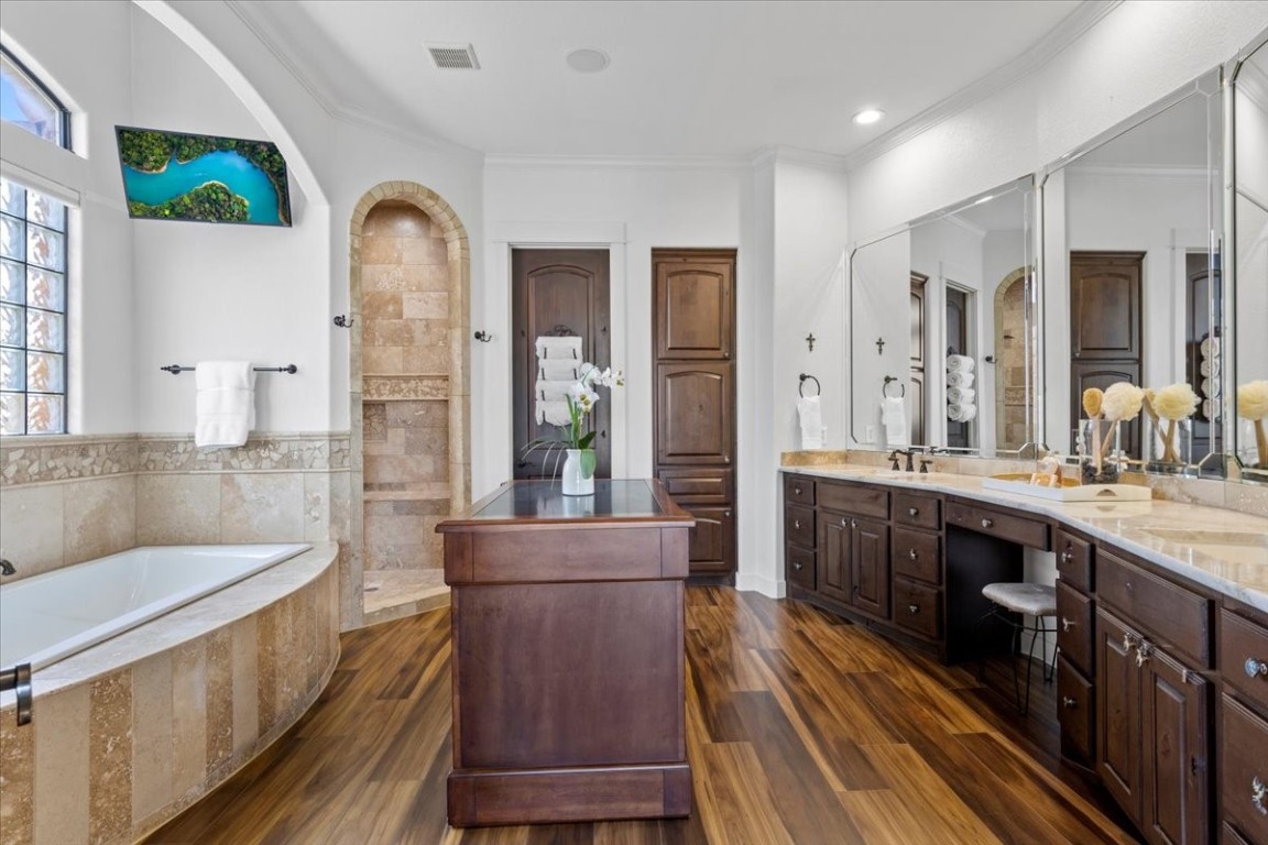 22000 Beacon Point Cove , Lago Vista, TX, 78645 | 1836629 | Realty Texas LLC