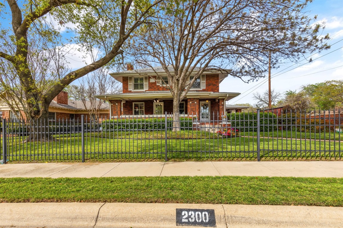 2300 Mistletoe Drive , Fort Worth, TX, 76110 | 20585876 | Realty Texas LLC