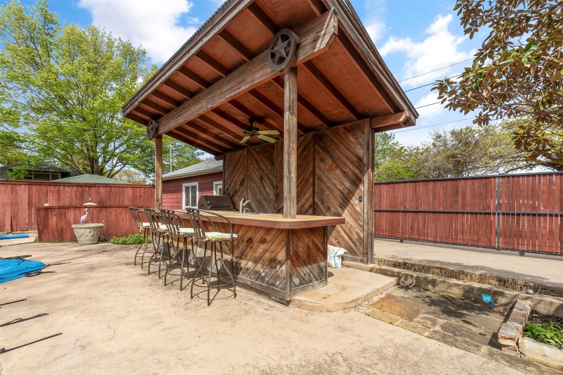 2300 Mistletoe Drive , Fort Worth, TX, 76110 | 20585876 | Realty Texas LLC