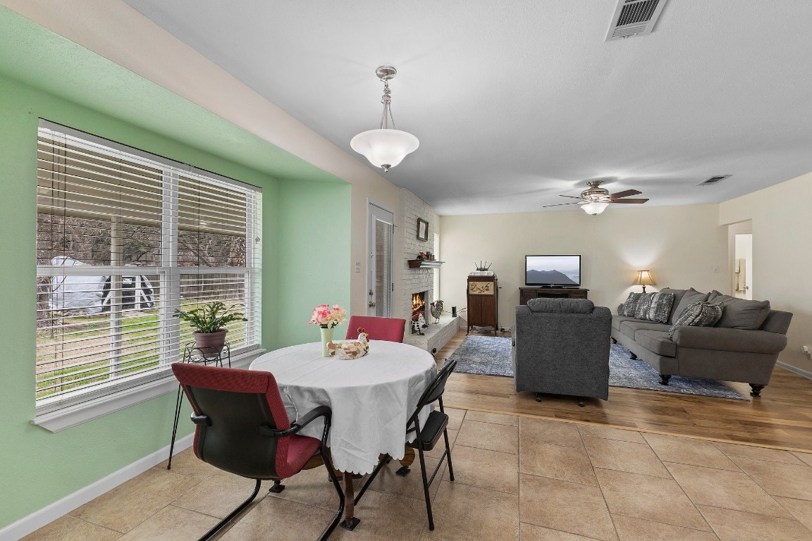 9411 Braeburn Glen , Austin, TX, 78729 | 5459471 | Realty Texas LLC