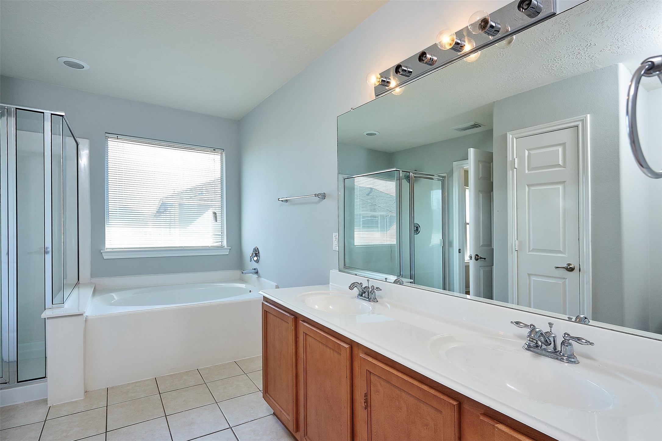 14423 Birch Knoll Lane , Houston, TX, 77047 | 93192984 | Realty Texas LLC