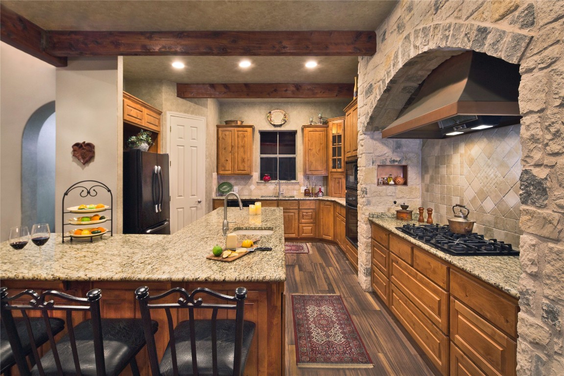 16501 Jackson Street , Volente, TX, 78641 | 8964487 | Realty Texas LLC