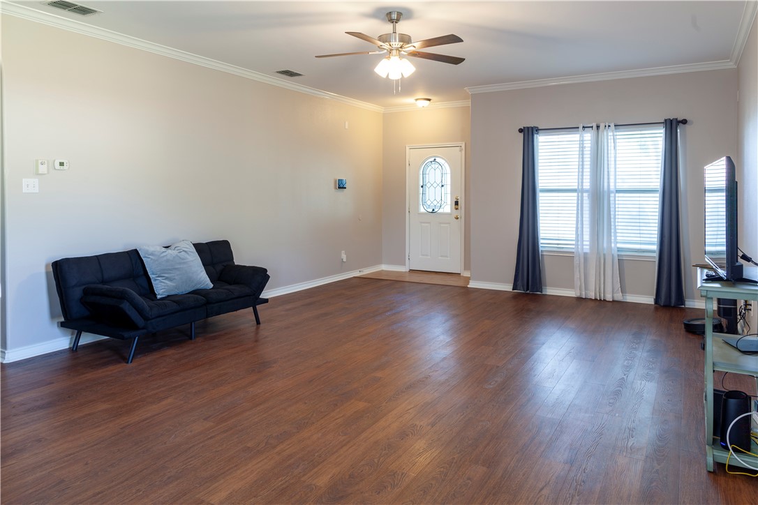 6626 BAUER , Corpus Christi, TX, 78414 | 439700 | Realty Texas LLC