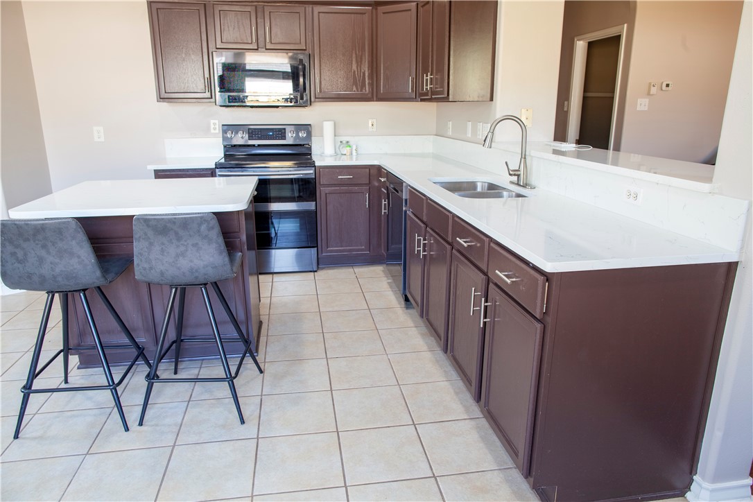 6626 BAUER , Corpus Christi, TX, 78414 | 439700 | Realty Texas LLC