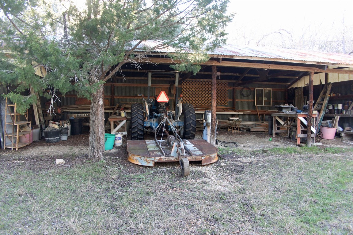 5727 Seawillow Road , Lockhart, TX, 78644 | 2826215 | Realty Texas LLC