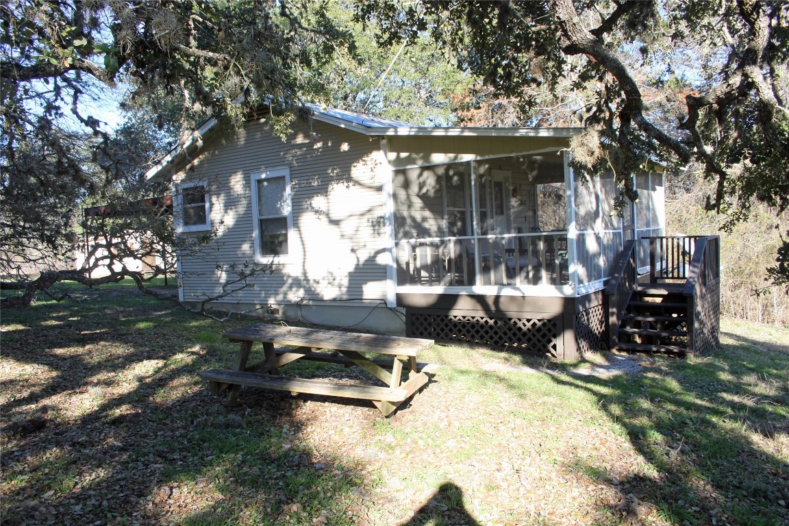 5727 Seawillow Road , Lockhart, TX, 78644 | 2826215 | Realty Texas LLC