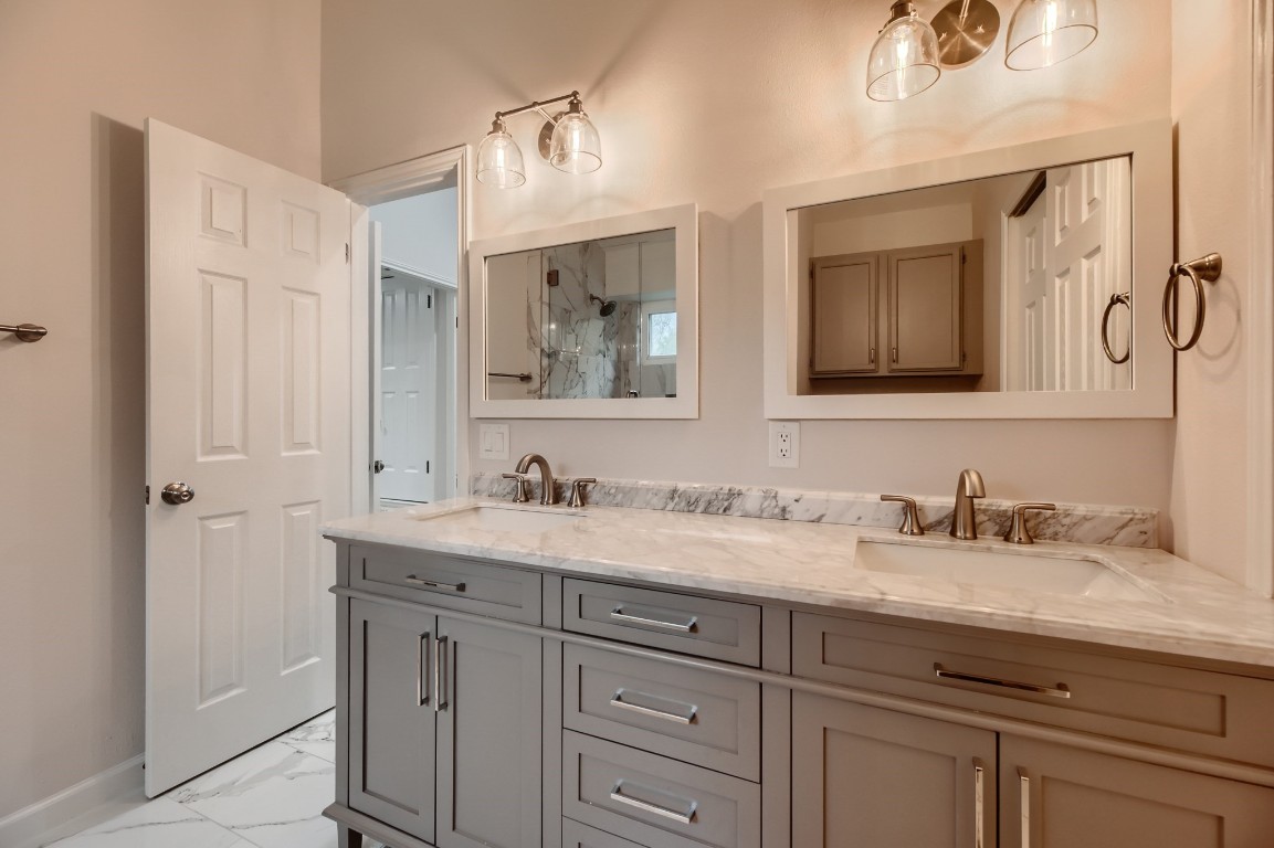 5802 Kayview Drive , Austin, TX, 78749 | 3417874 | Realty Texas LLC