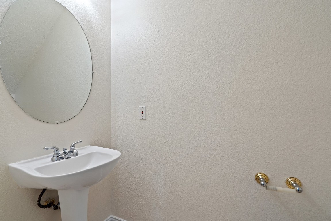 8115 Hawick Drive , Round Rock, TX, 78681 | 3028668 | Realty Texas LLC