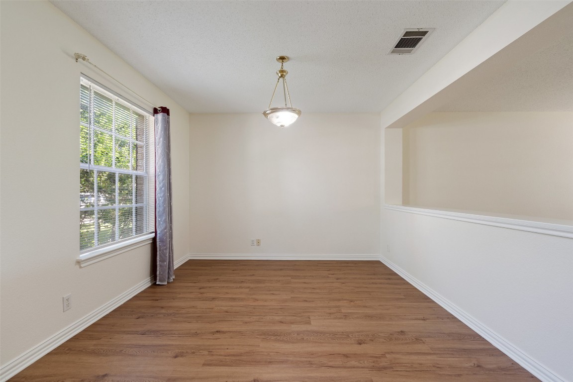 8115 Hawick Drive , Round Rock, TX, 78681 | 3028668 | Realty Texas LLC