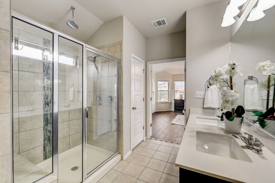 212 Durata Drive , San Marcos, TX, 78666 | 5570394 | Realty Texas LLC