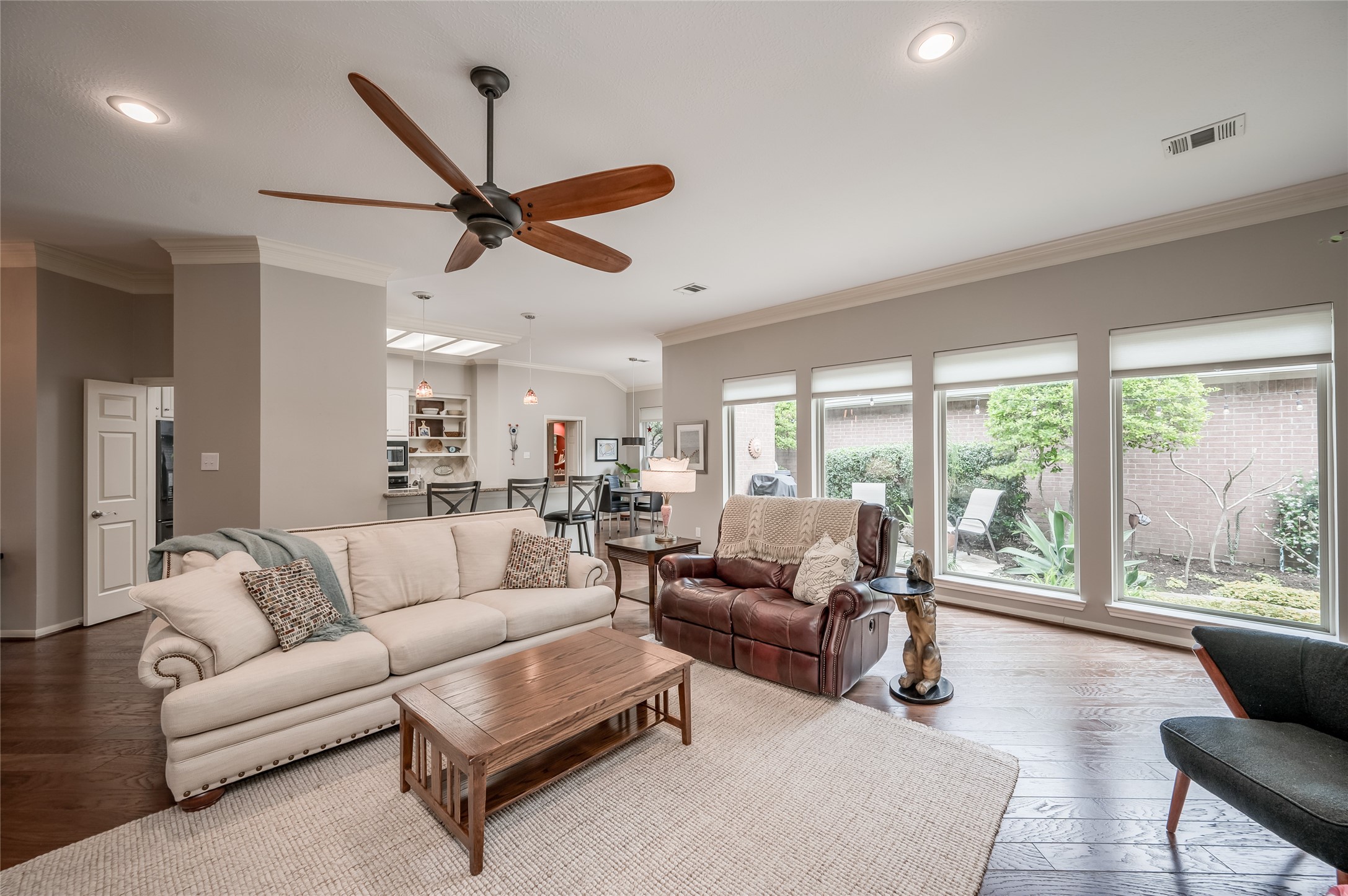 13807 Senca Park Drive , Houston, TX, 77077 | 55094175 | Realty Texas LLC
