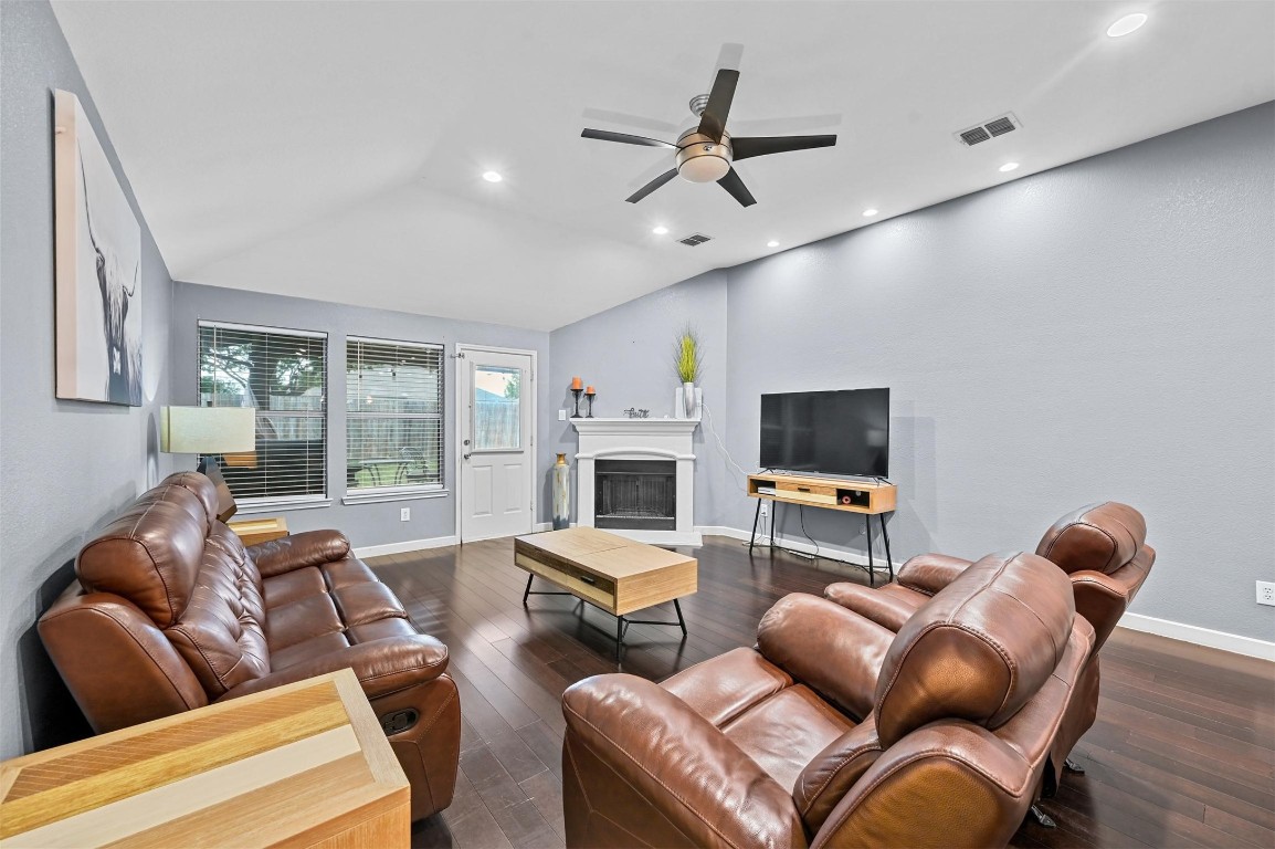 7471 Tormes , Grand Prairie, TX, 75054 | 20581323 | Realty Texas LLC