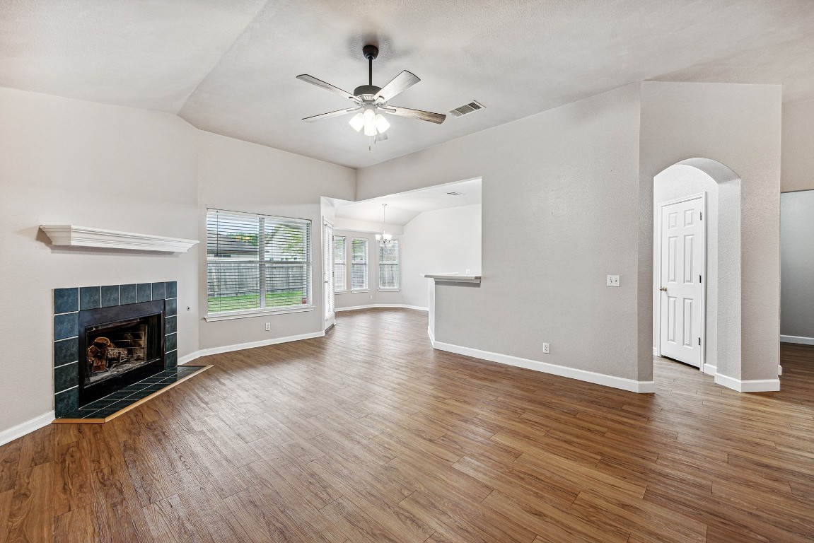201 Keystone Loop , Kyle, TX, 78640 | 8737248 | Realty Texas LLC