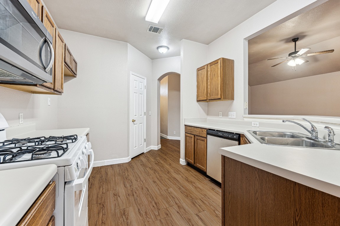201 Keystone Loop , Kyle, TX, 78640 | 8737248 | Realty Texas LLC