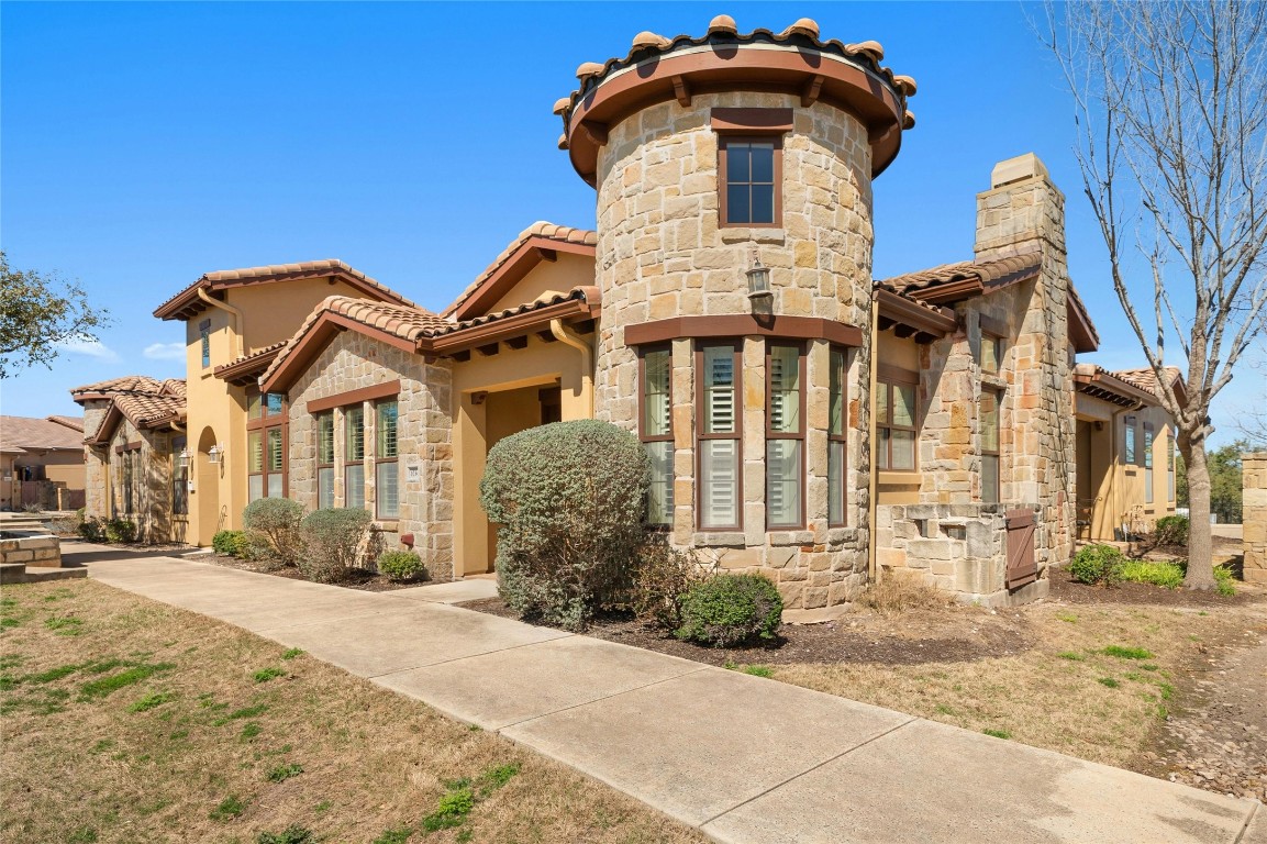 103 Rivalto Circle 3 , Lakeway, TX, 78734 | 2595164 | Realty Texas LLC