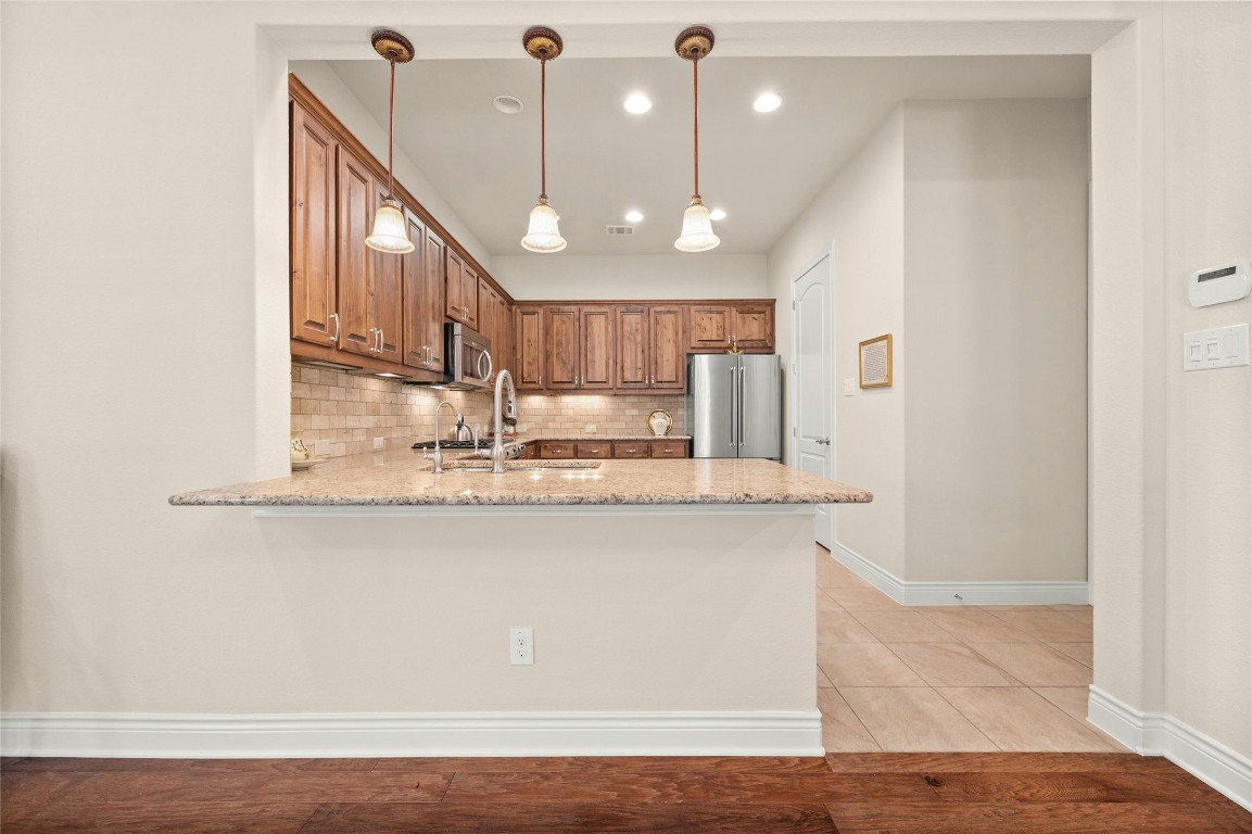 103 Rivalto Circle 3 , Lakeway, TX, 78734 | 2595164 | Realty Texas LLC