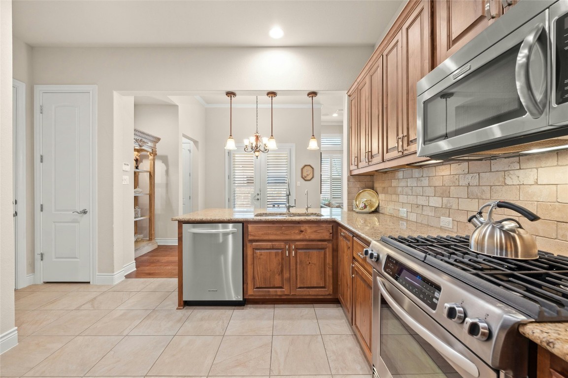 103 Rivalto Circle 3 , Lakeway, TX, 78734 | 2595164 | Realty Texas LLC