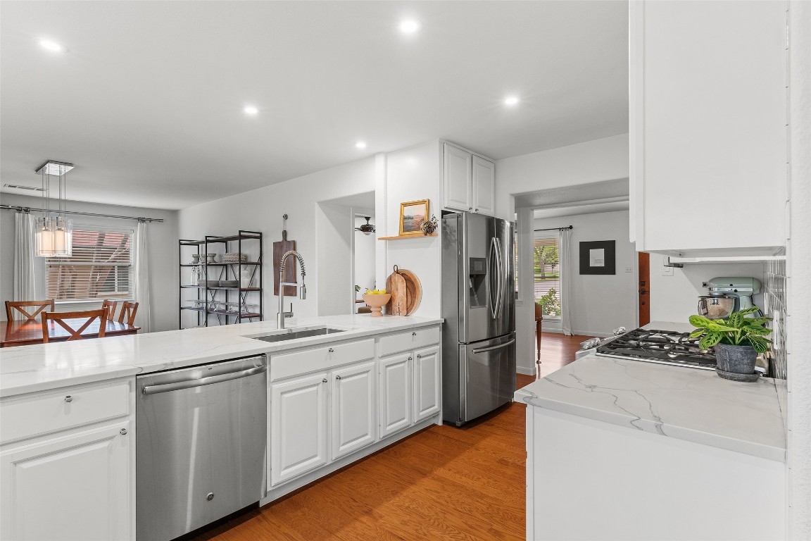 12111 Cedar Bend Drive , Dallas, TX, 75244 | 20581586 | Realty Texas LLC