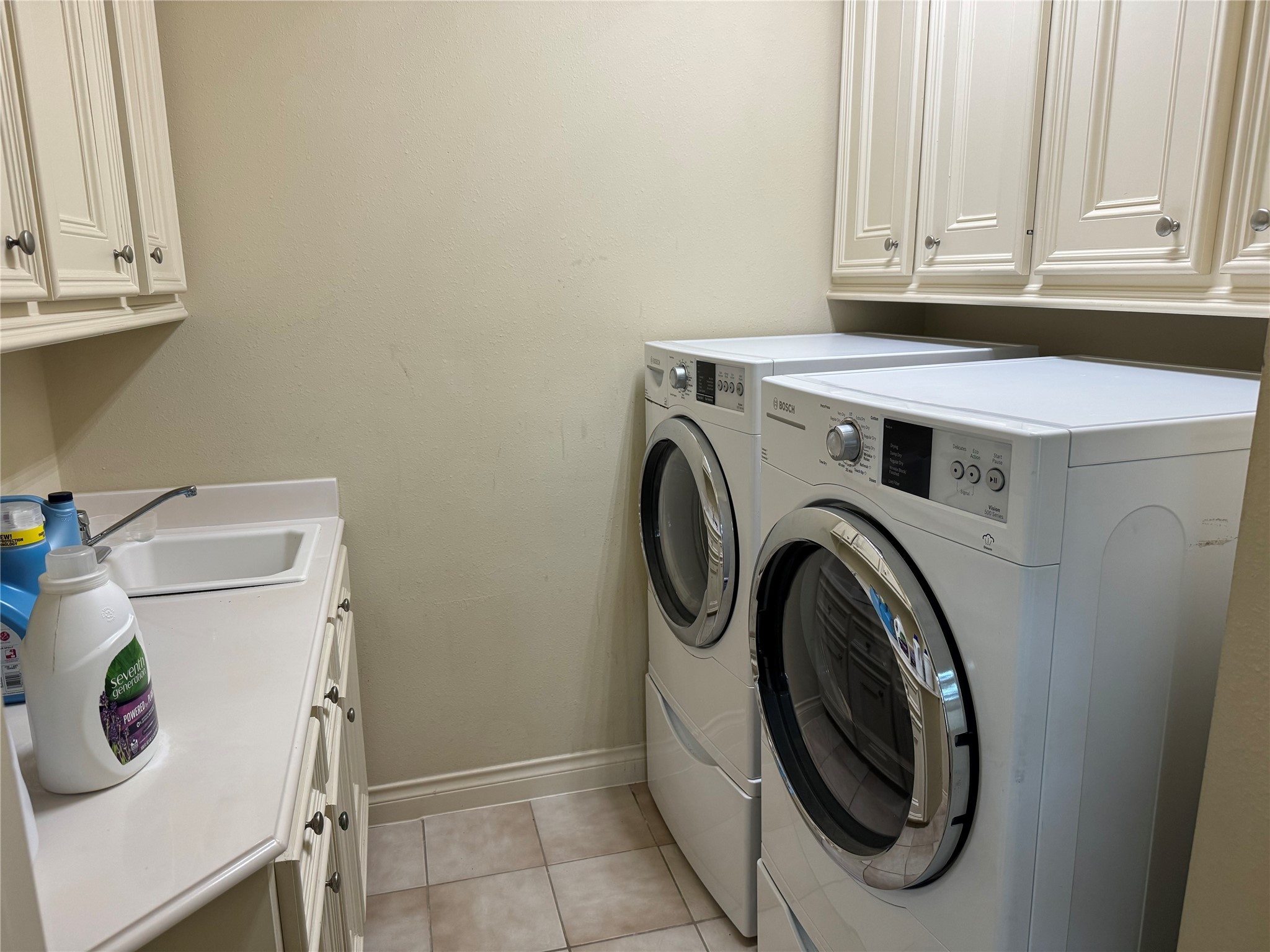 4026 Villanova Street , Houston, TX, 77005 | 71563210 | Realty Texas LLC