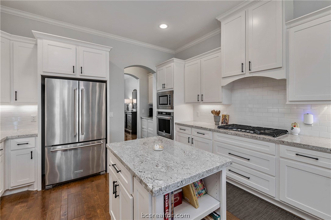 1205 Quarry Oaks Drive , College Station, TX, 77845-1003 | 24004980 | Realty Texas LLC