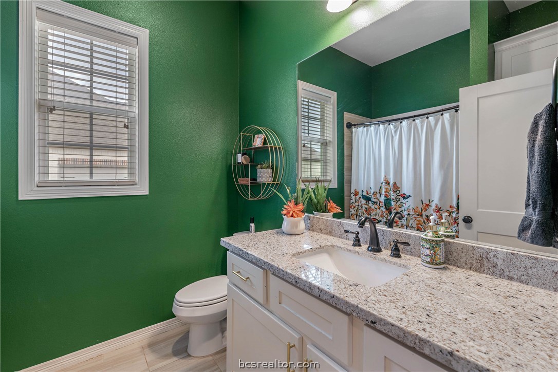 1205 Quarry Oaks Drive , College Station, TX, 77845-1003 | 24004980 | Realty Texas LLC