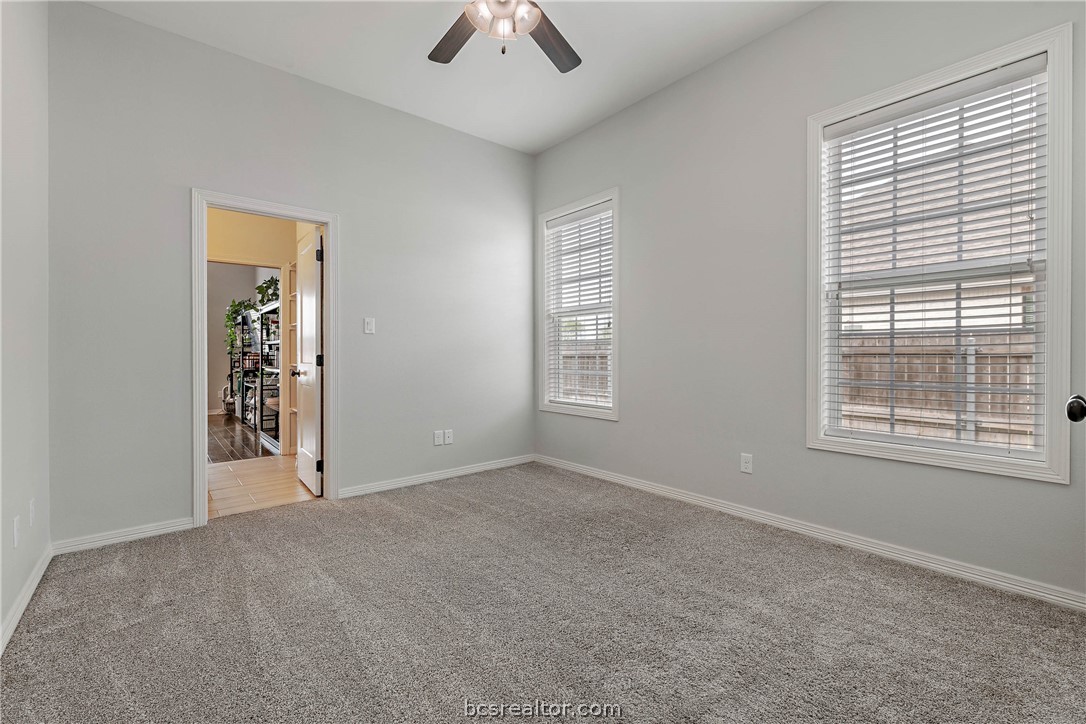 1205 Quarry Oaks Drive , College Station, TX, 77845-1003 | 24004980 | Realty Texas LLC