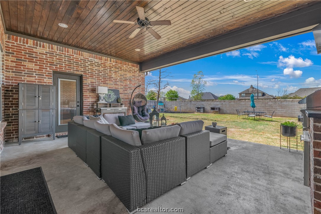 1205 Quarry Oaks Drive , College Station, TX, 77845-1003 | 24004980 | Realty Texas LLC