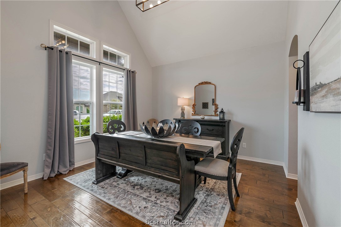 1205 Quarry Oaks Drive , College Station, TX, 77845-1003 | 24004980 | Realty Texas LLC