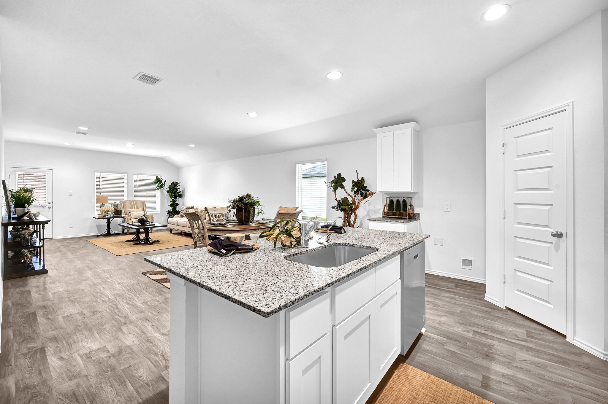 2021 Woodlark Way , Sealy, TX, 77474 | 2281708 | Realty Texas LLC