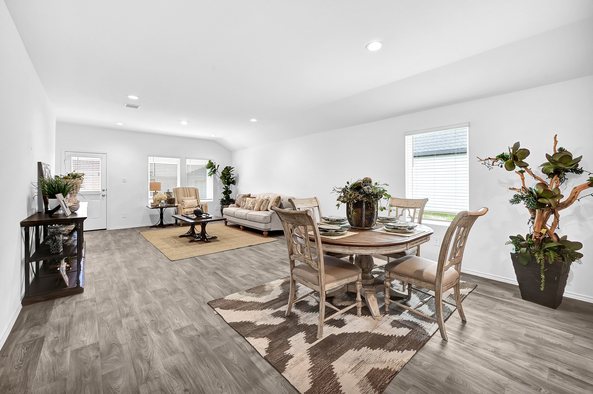 2021 Woodlark Way , Sealy, TX, 77474 | 2281708 | Realty Texas LLC