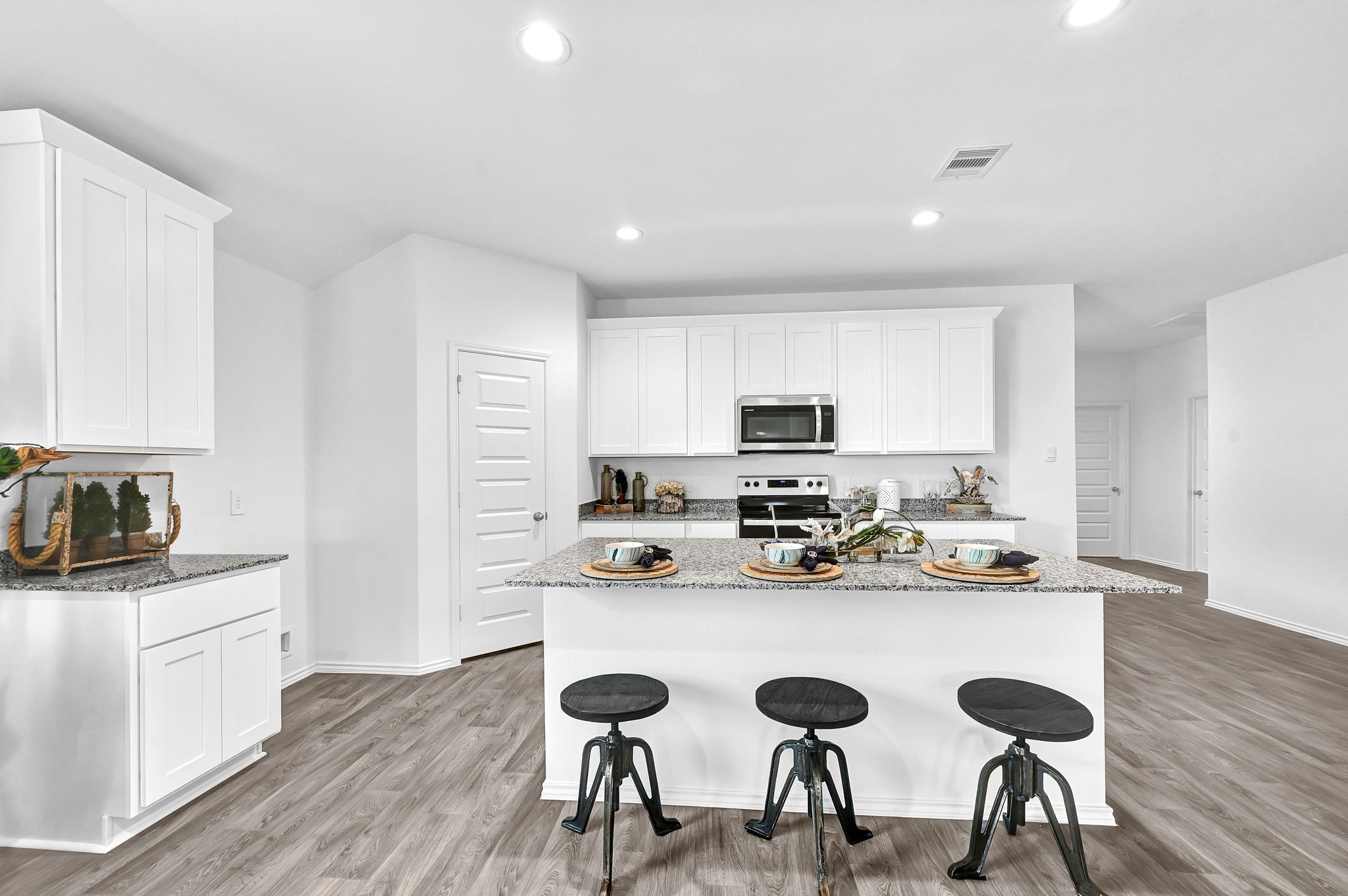 2021 Woodlark Way , Sealy, TX, 77474 | 2281708 | Realty Texas LLC