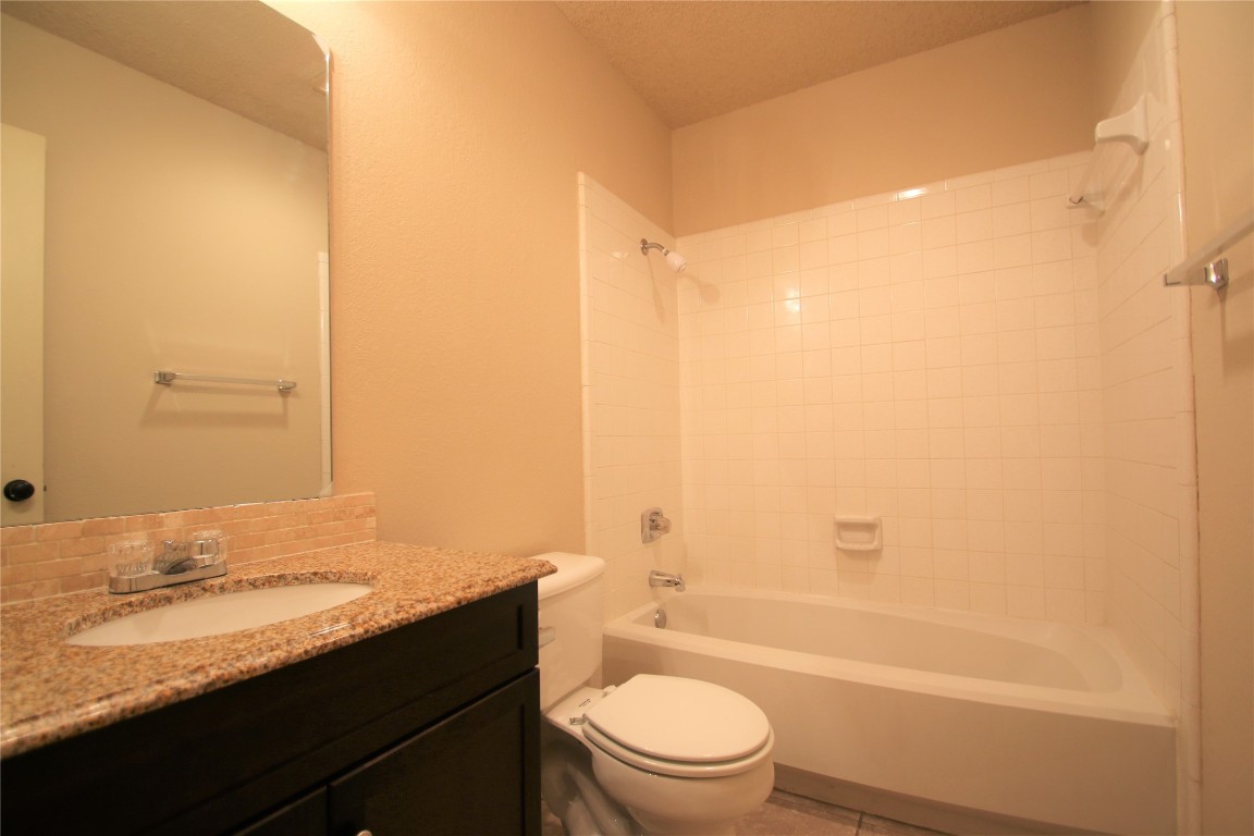 7204 NE Loop 820 , North Richland Hills, TX, 76180 | 20589297 | Realty Texas LLC