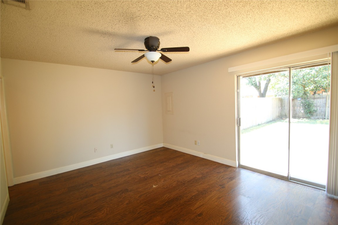 7204 NE Loop 820 , North Richland Hills, TX, 76180 | 20589297 | Realty Texas LLC