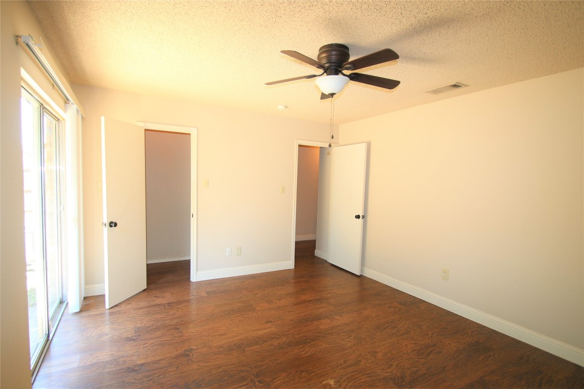 7204 NE Loop 820 , North Richland Hills, TX, 76180 | 20589297 | Realty Texas LLC