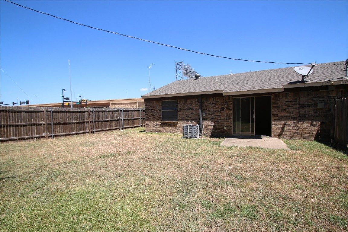 7204 NE Loop 820 , North Richland Hills, TX, 76180 | 20589297 | Realty Texas LLC
