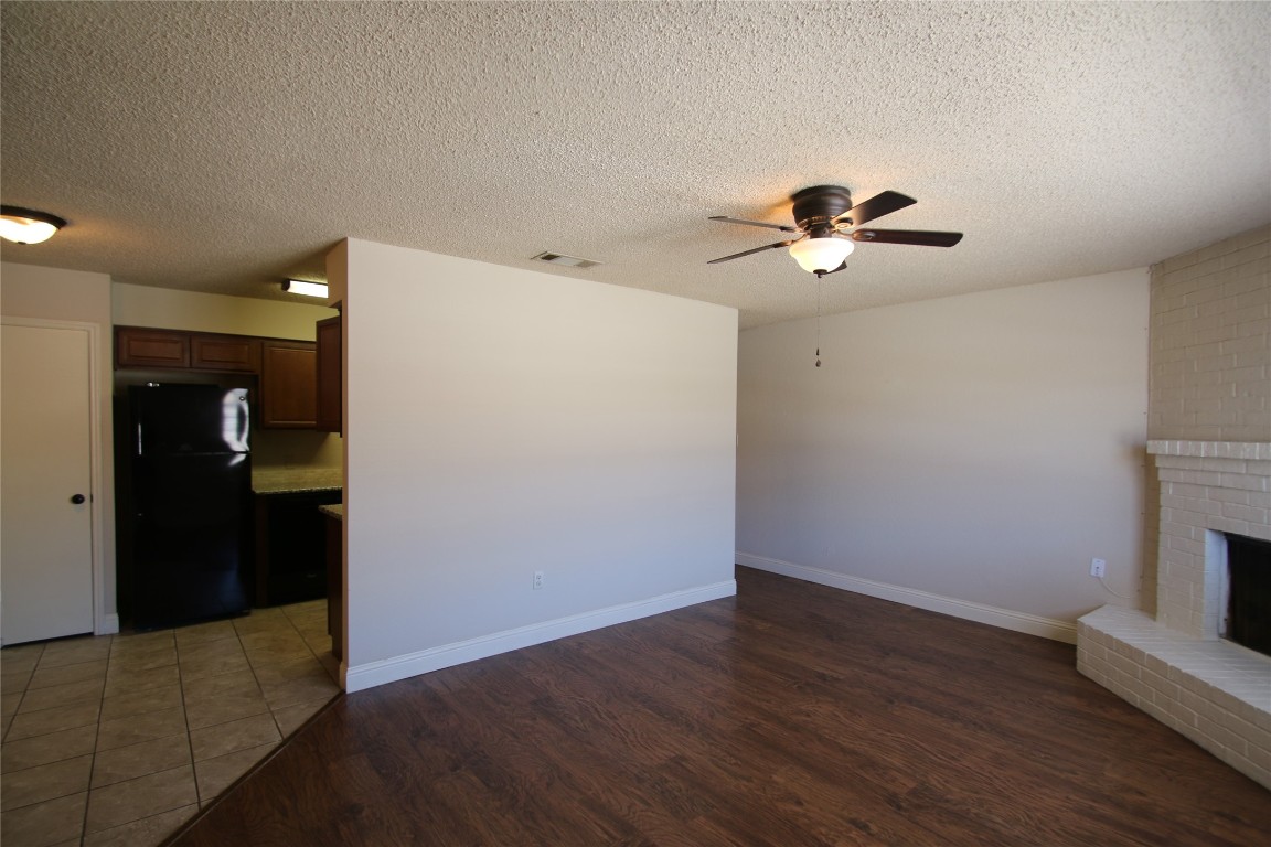7204 NE Loop 820 , North Richland Hills, TX, 76180 | 20589297 | Realty Texas LLC