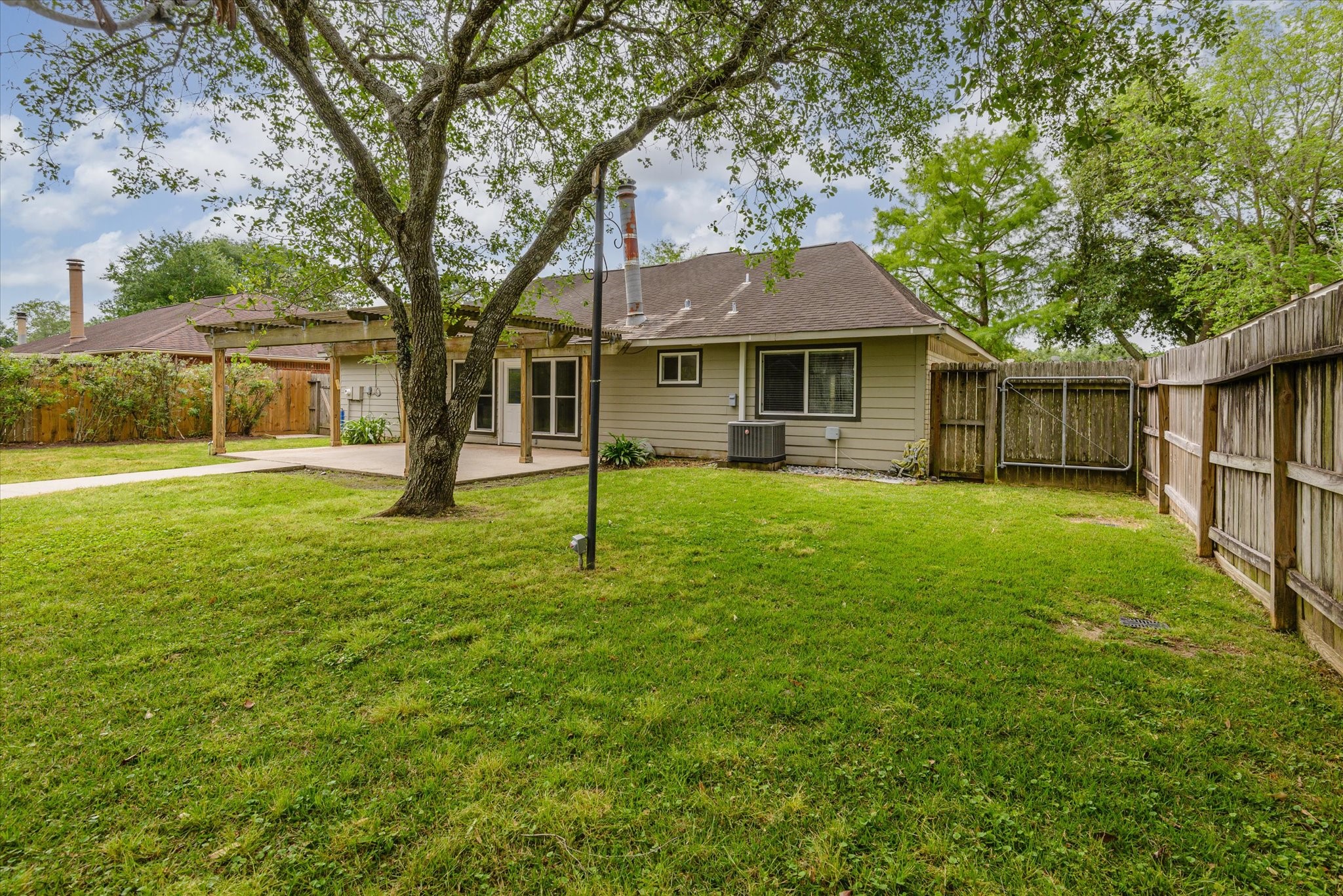 5612 Freshmeadow Street , League City, TX, 77573 | 3561641 | Realty Texas LLC