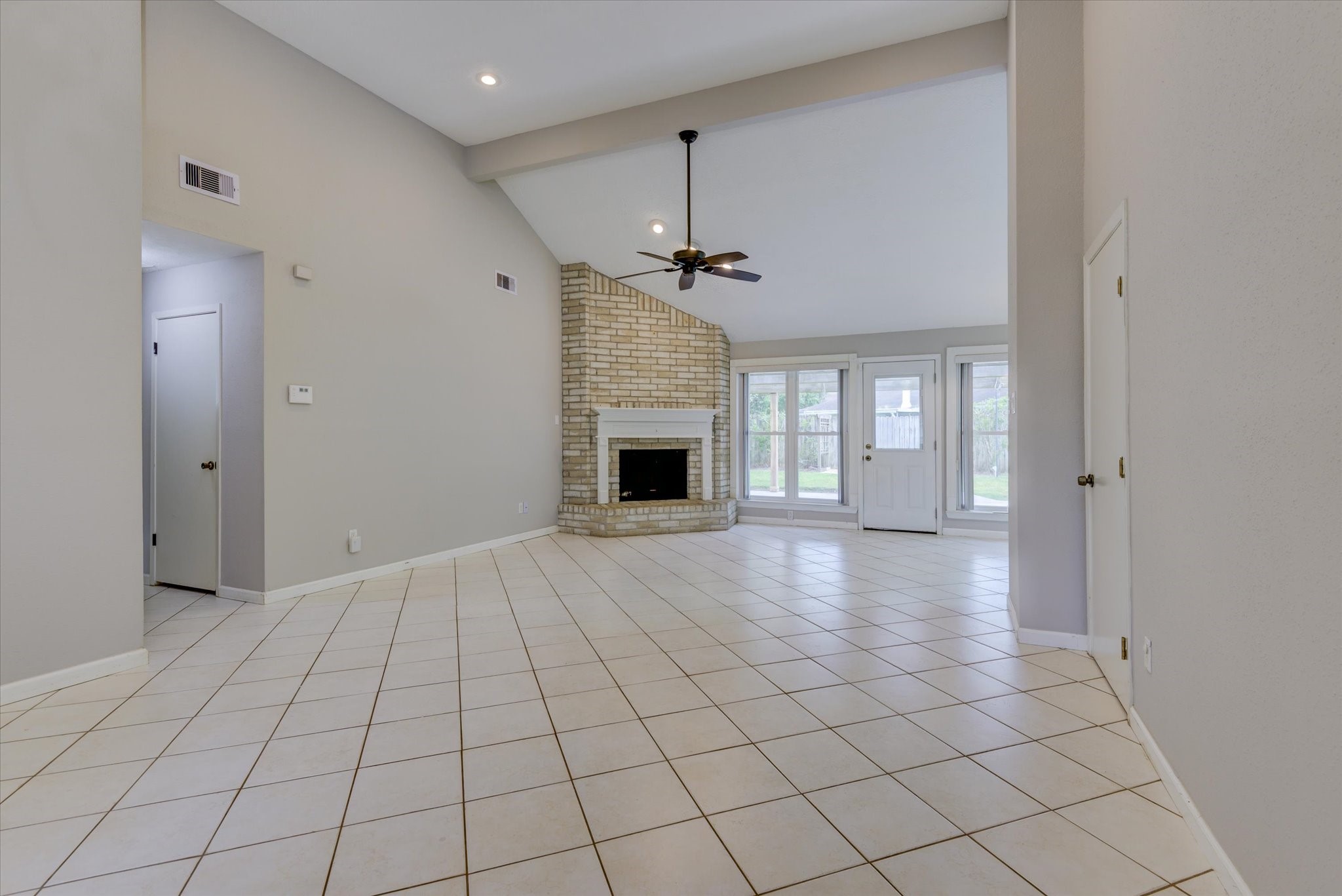 5612 Freshmeadow Street , League City, TX, 77573 | 3561641 | Realty Texas LLC