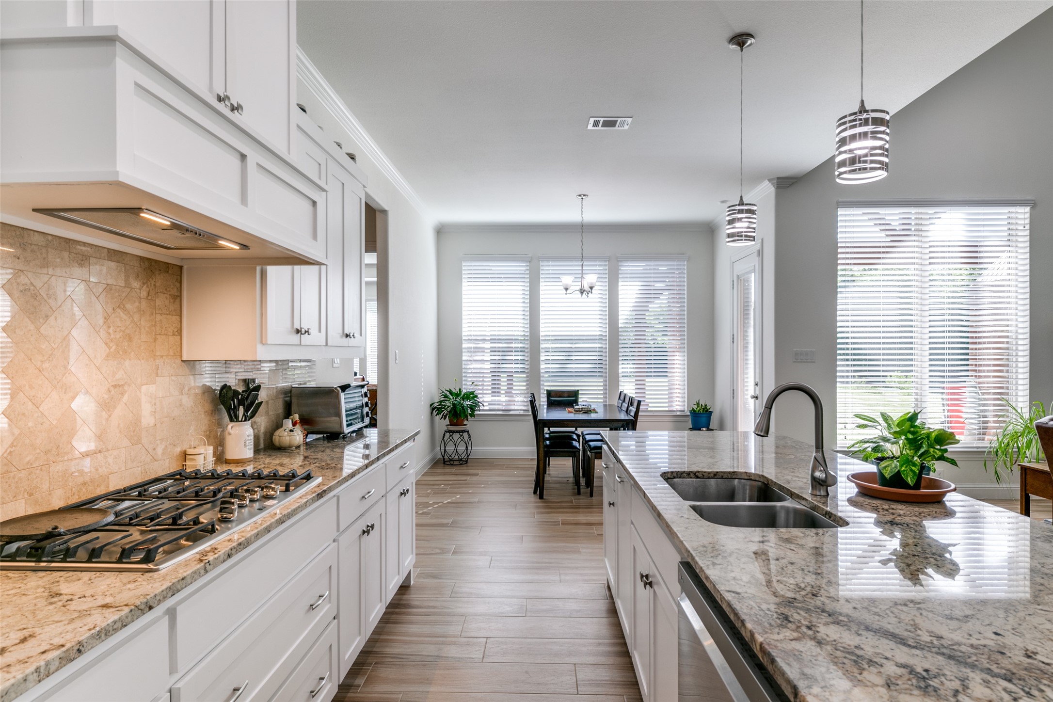 1110 Shadow Lakes Drive , Wills Point, TX, 75169 | 20595933 | Realty Texas LLC