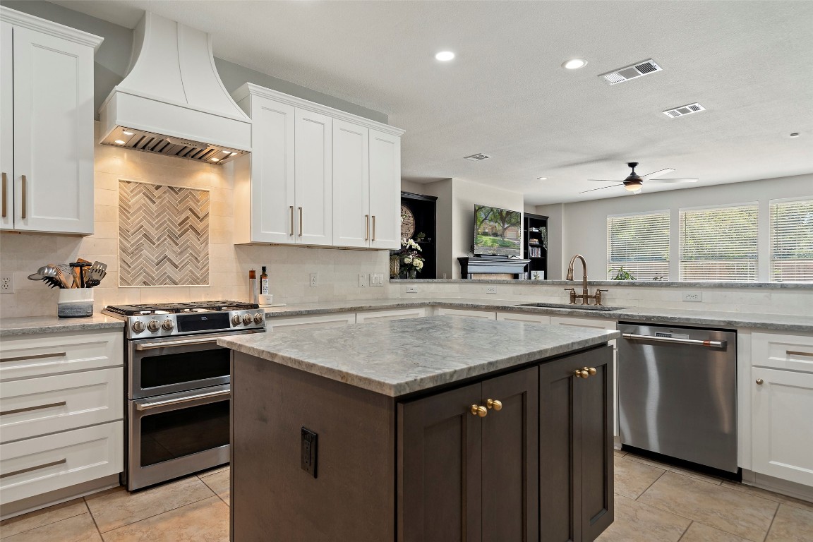 16914 Judy Scholl Way , Round Rock, TX, 78681 | 8872607 | Realty Texas LLC
