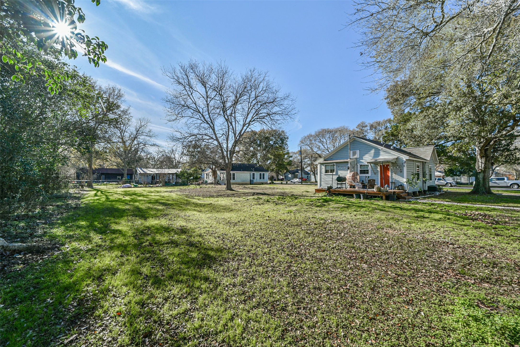 502 E Watt Street , El Campo, TX, 77437 | 73502369 | Realty Texas LLC