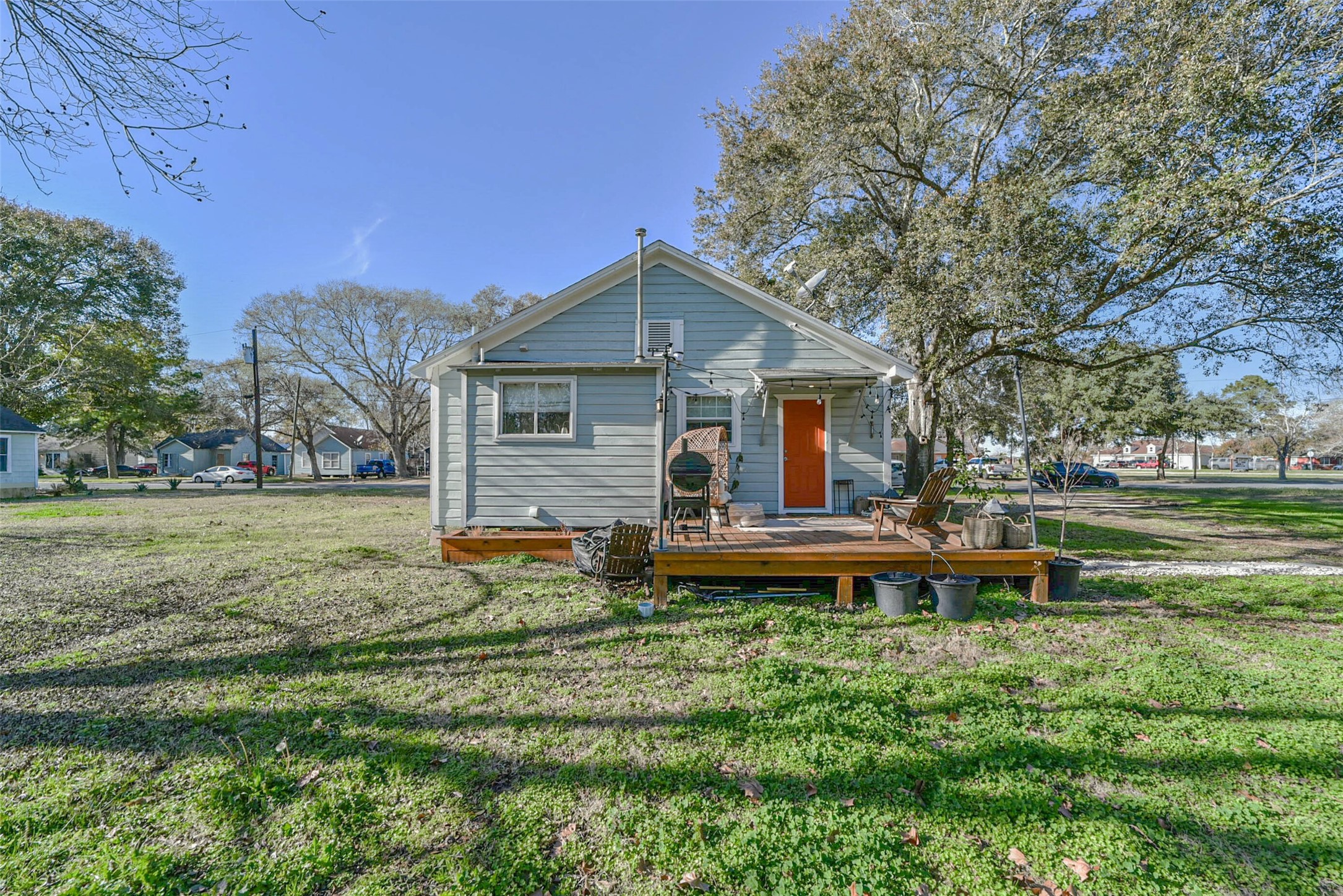 502 E Watt Street , El Campo, TX, 77437 | 73502369 | Realty Texas LLC
